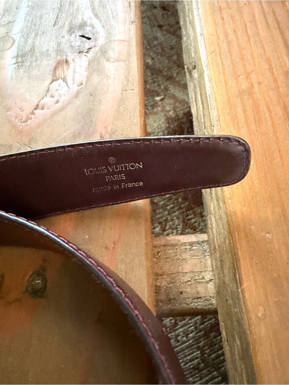 Louis Vuitton Deep Burgundy Leather Belt with Gold-Tone Buckle Sz 110/44 - Picture 8 of 15